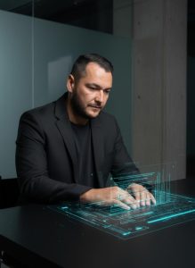 Bogdan Steriopol - Deepfake voice/video: „Verificarea sursei este esențială în fața manipulărilor digitale!”